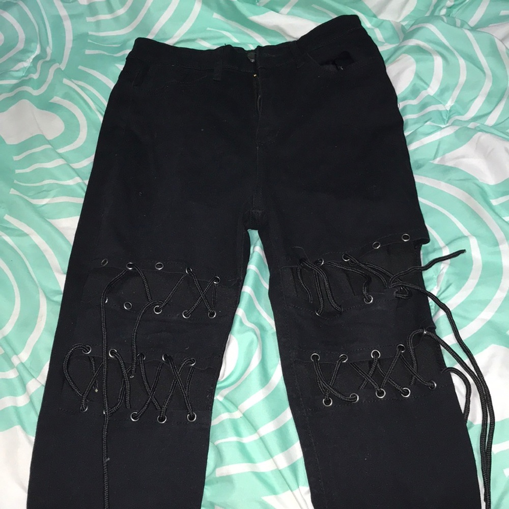 Knot up jeans